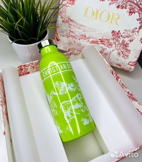 Бутылка для воды в подарок