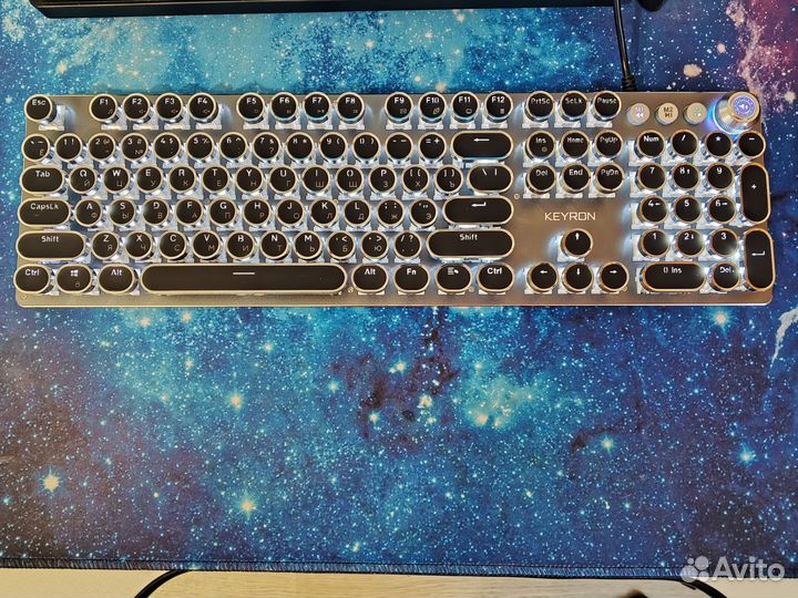Механическая клавиатура Keyron