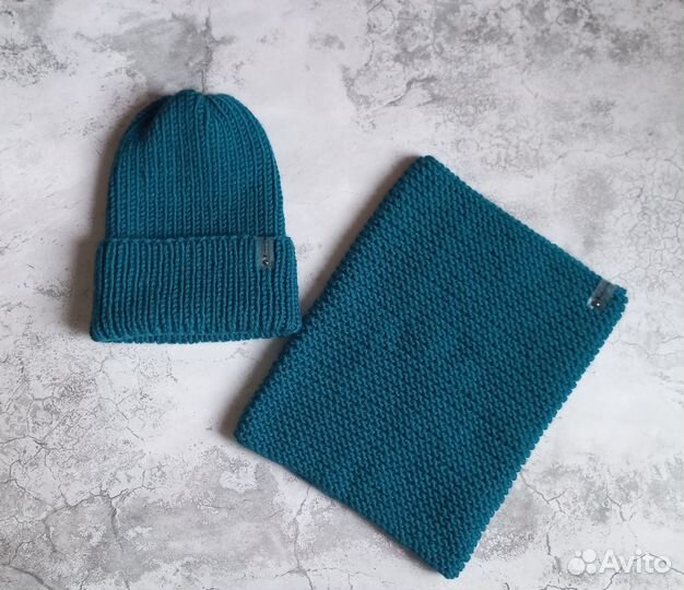 Комплект вязаный