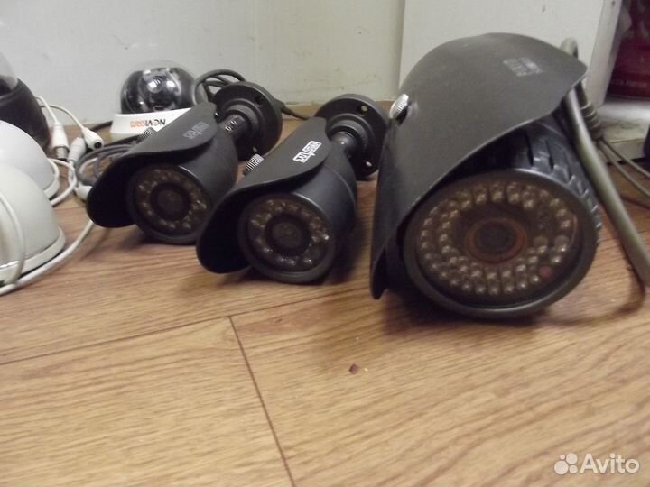 Видеорегистратор; камеры - аналог