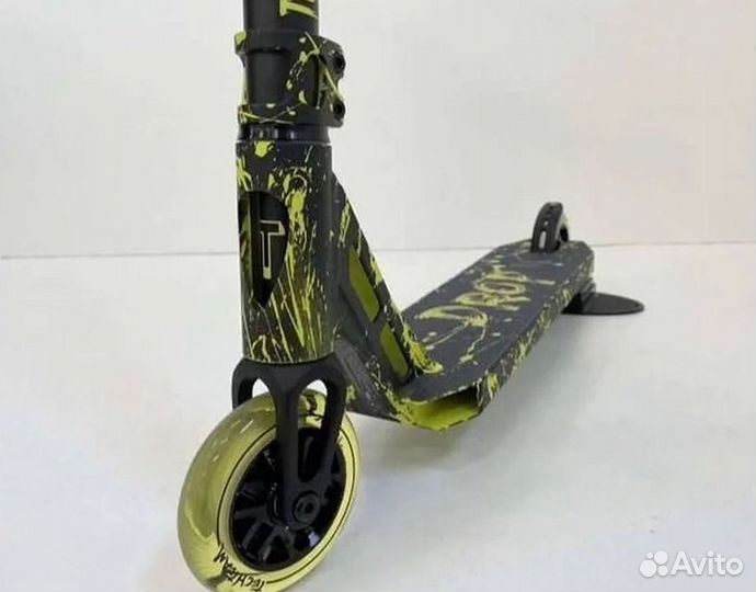 Трюковой самокат TechTeam Drop green