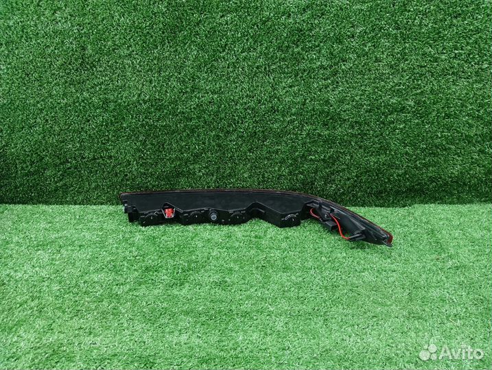 Фонарь в бампер правый VAG Audi Q7 4M