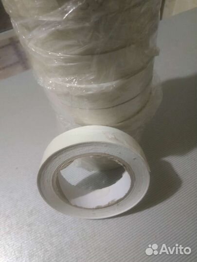 Флуоресцентная самоклеющаяся лента