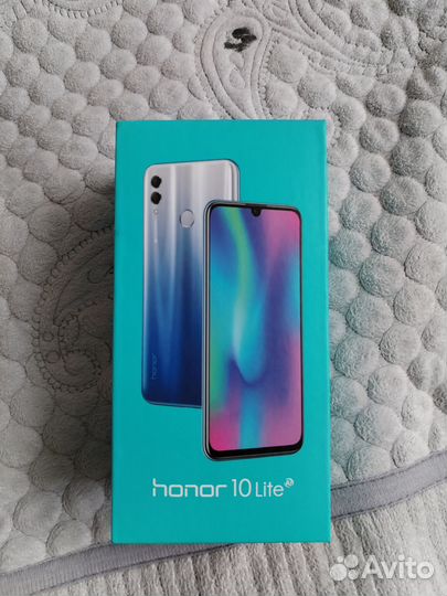 HONOR 10 Lite, 3/64 ГБ