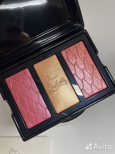 Christian louboutin палетка теней для век