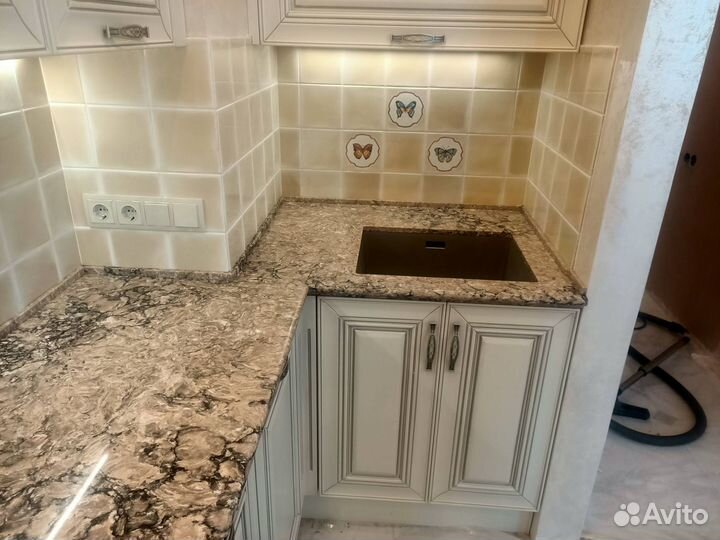 Столешница из кварцевого агломерата на заказ