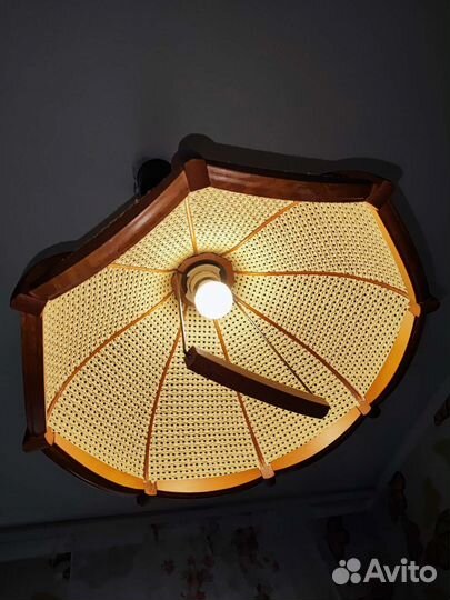 Светильник потолочный подвесной