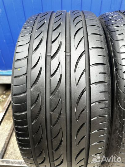 Pirelli P Zero Nero 235/45 R17