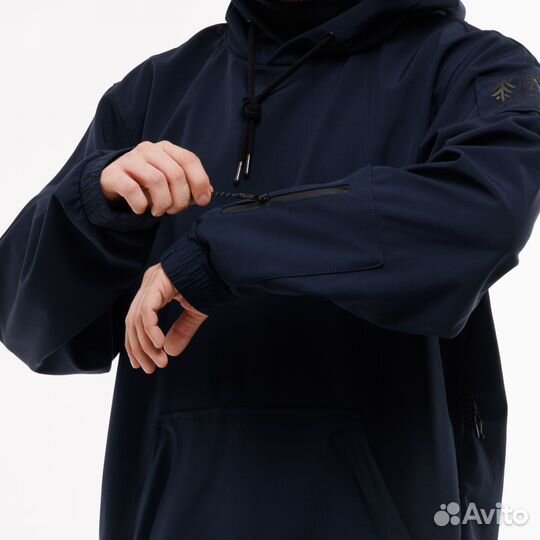 Костюм для катания на лыжах и сноуборде