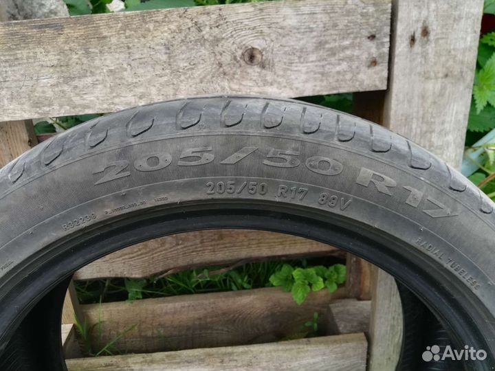 Pirelli Cinturato P7 205/50 R17 89V
