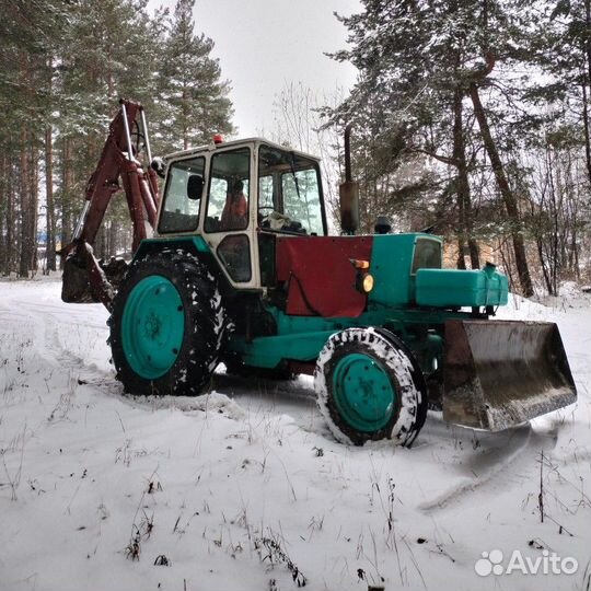 Услуги трактора экскаватора
