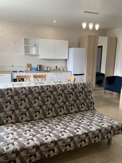 2-к. квартира, 51 м², 2/3 эт.