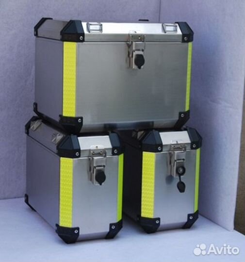 Кофры боковые для мотоциклов 29л