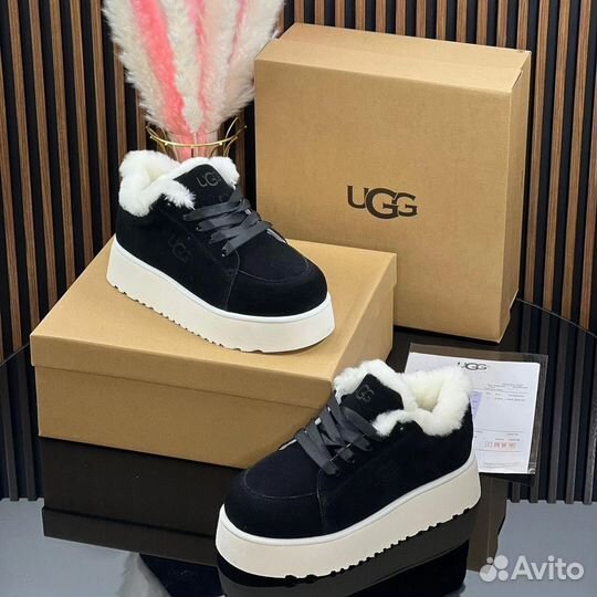 Кроссовки женские зимние UGG