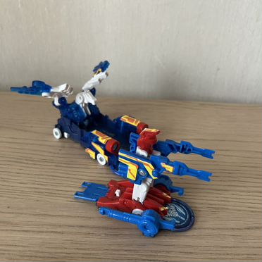 Турбо-Скричер 2-в-1 %22Роялис%22, Дикие Скричеры