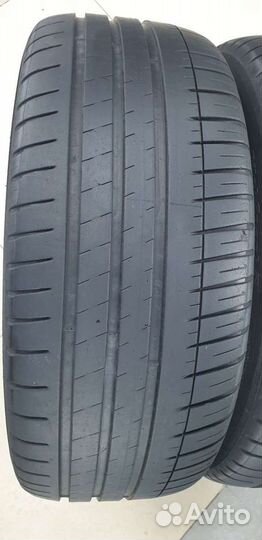Michelin Pilot Sport 3 235/45 R18 98Y