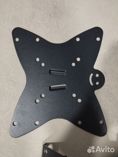 Кронштейн для телевизора