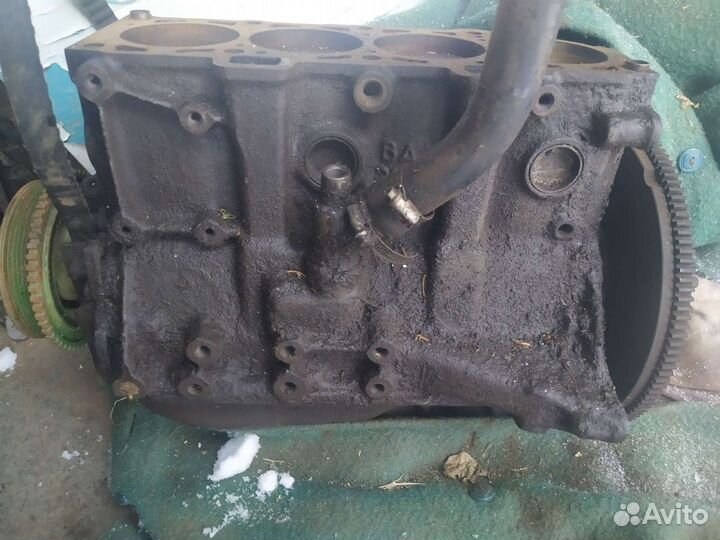 Рабочий блок двигателя на Ваз 2108-2115