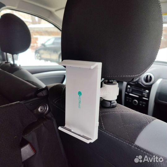 Крепление для телефона на подголовник