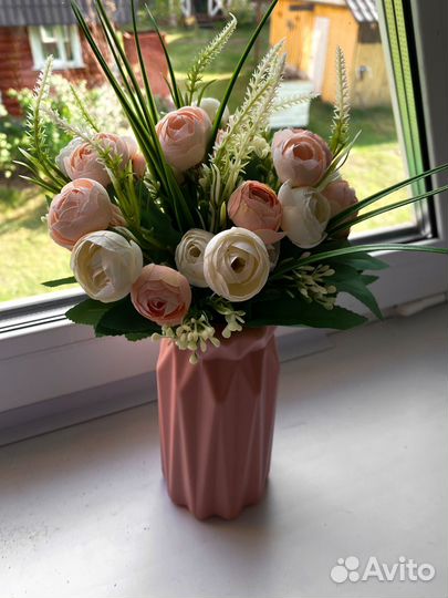 Цветочная композиция на стол