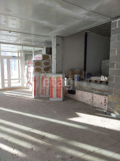 Сдам торговое помещение, 257 м²