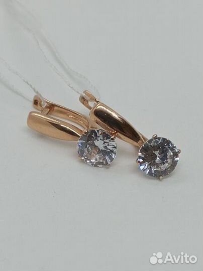 Золотые серьги с фианитом