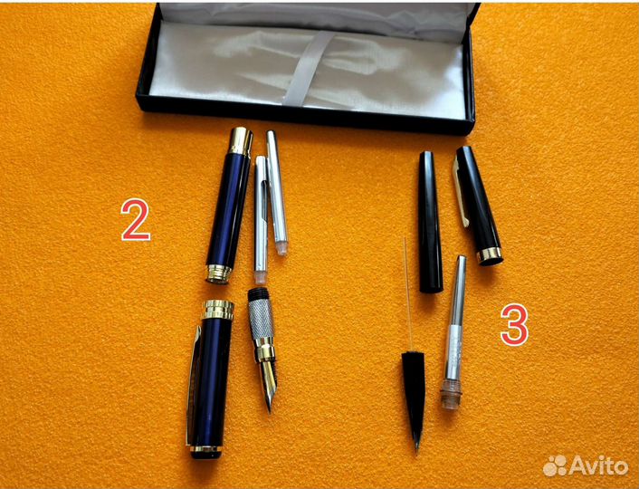 Ручка перьевая с золотым пером