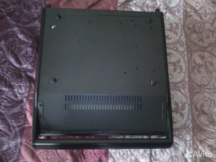 Behringer PMP 1000 Europower Микшер с усилителем