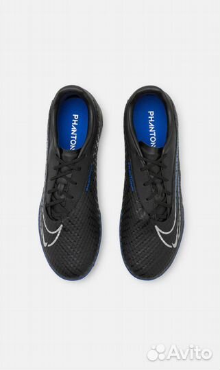 Футбольные шиповки Nike