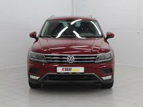Volkswagen Tiguan 2.0 AMT, 2017, 112 963 км, с пробегом, цена 2 227 000 руб.