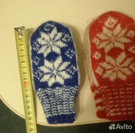 Варежки детские с узором