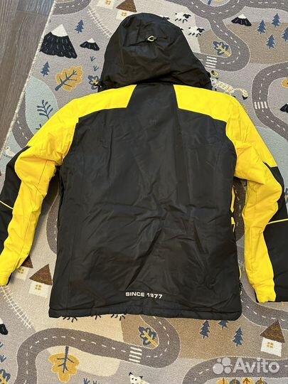 Горнолыжная куртка М