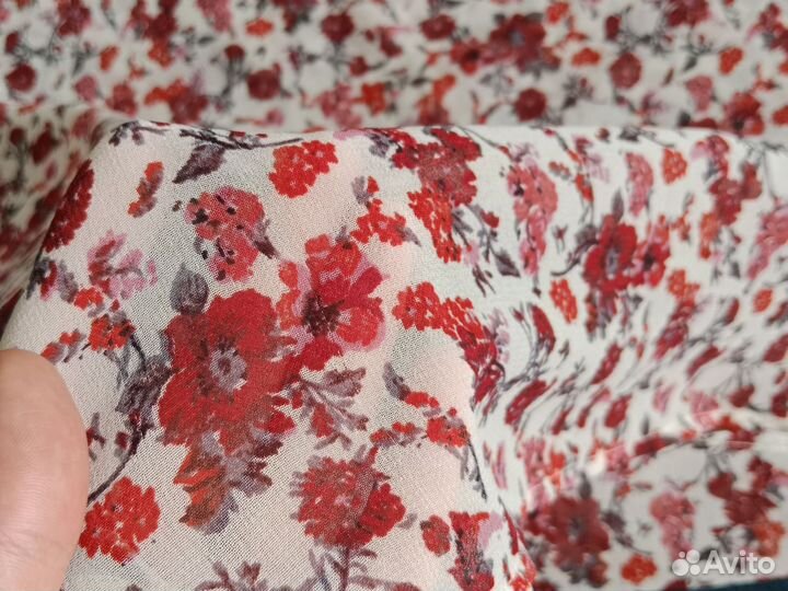 Блузка топ с цветами Zara