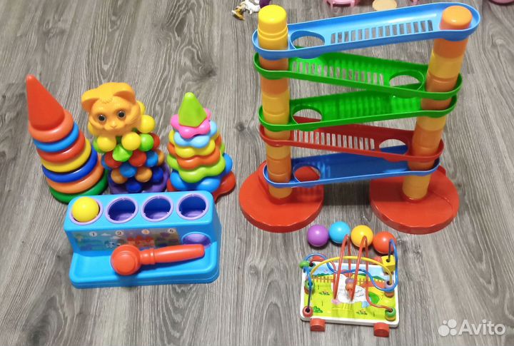 Развивающие игрушки пакетом