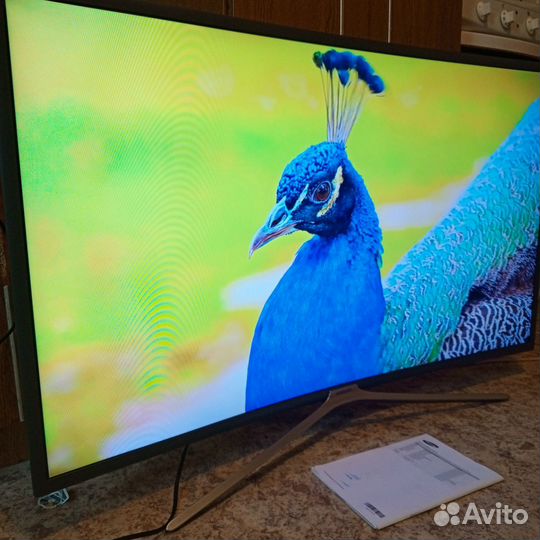 Телевизор SMART tv Samsung изогнутый