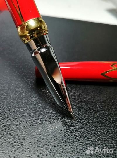 Перьевая ручка металлическая