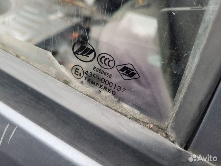 Стекло двери задней правой на Lifan Breez