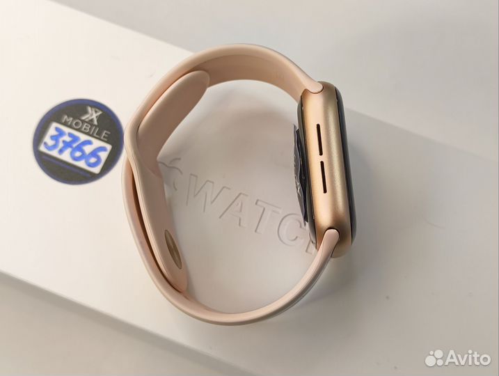 С коробкой) Apple Watch Series 4 40mm Gold GPS