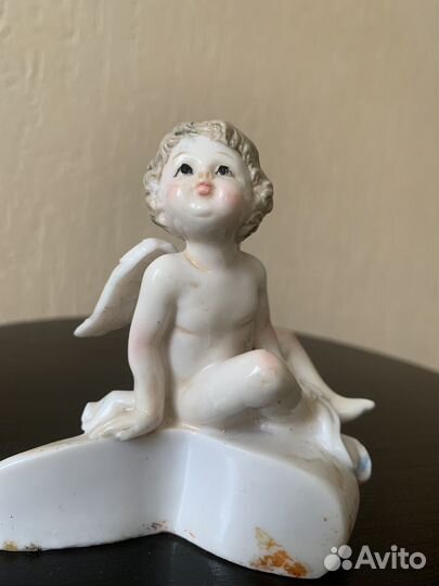 Ангелочек фарфор