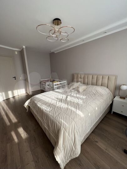 2-к. квартира, 85,4 м², 9/10 эт.