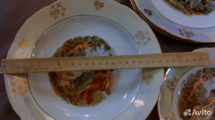 Тарелки Мадонна гдр