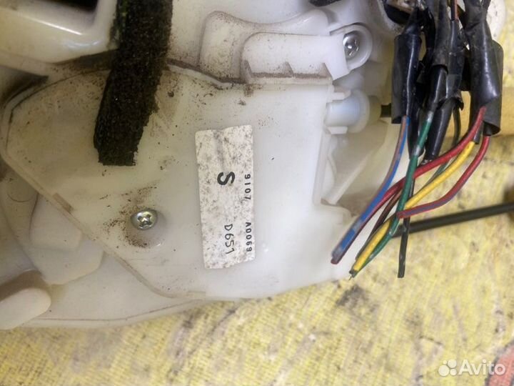 Замок двери передний левый Mazda Mazda2 ZY-VE 2012