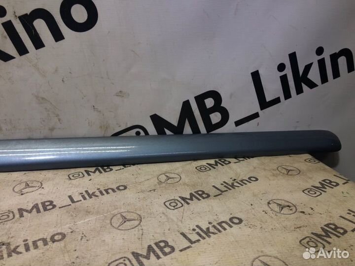 Молдинг двери передний левый Mercedes Ml W163