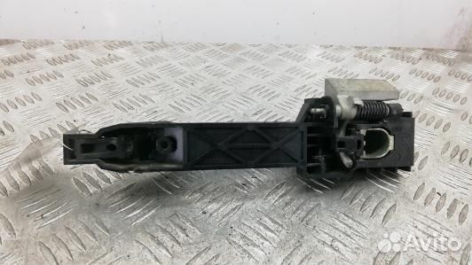 Ручка наружная задняя правая nissan navara D40 (65