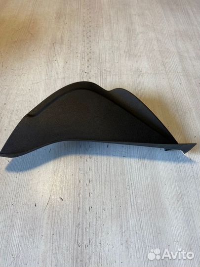 Накладка торпедо левая Opel Meriva B A14XER 2012