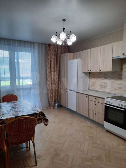 2-к. квартира, 70 м², 2/22 эт.