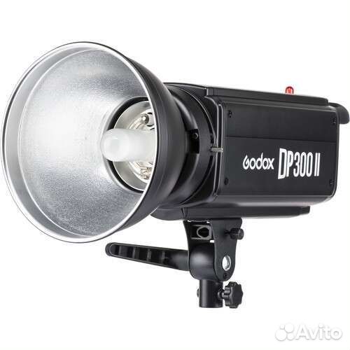 Вспышка студийная Godox DP300II