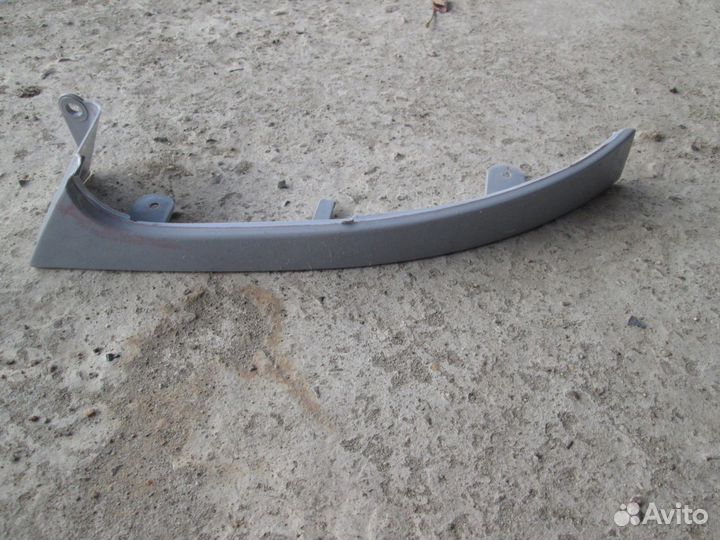 Накладка под фару левая новая Chevrolet lanos