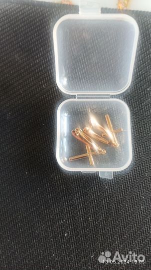 Серьги кресты