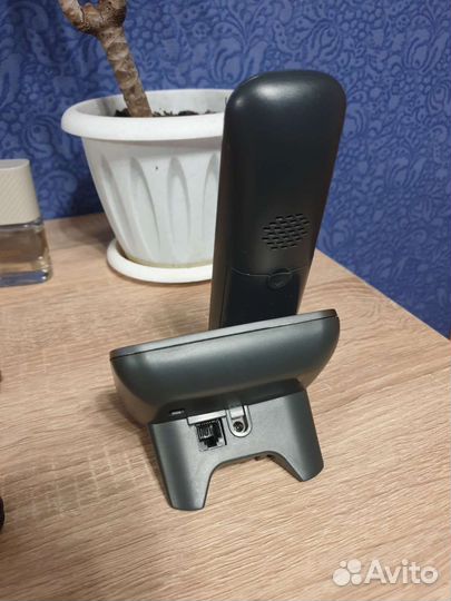 Радиотелефон panasonic KX-TG6811RU